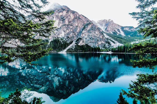 From Banff/Canmore: Moraine Lake and Lake Louise Shared Transfer - Last Words