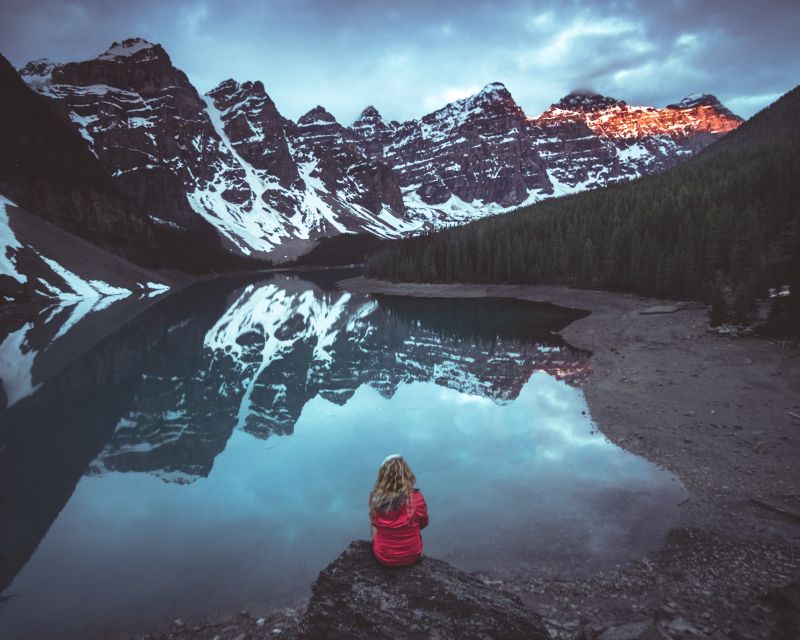 From Banff: Sunrise at Moraine Lake & Lake Louise - Last Words