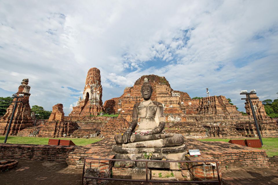 From Bangkok: Ayutthaya Day Tour Small Group - Meeting Point and Tour Rating