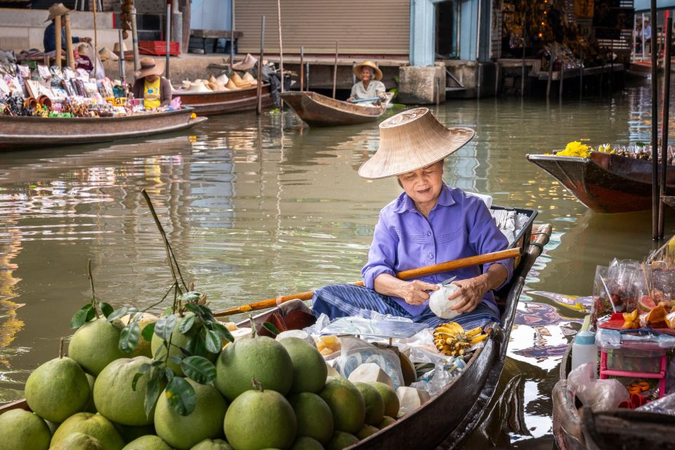 From Bangkok: Railway & Damnoen Saduak Floating Market Tour - Customer Reviews