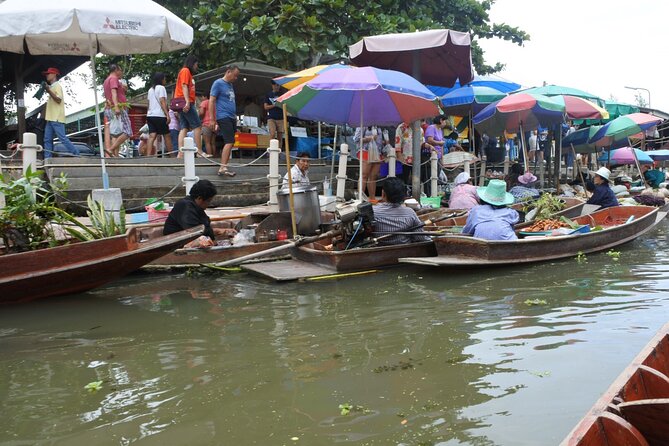 From Bangkok : Thaka Floating Market - Common questions