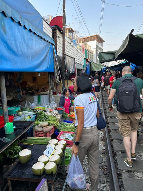 From Bangkok: Train Market & Floating Market - Paddle Boat Tour