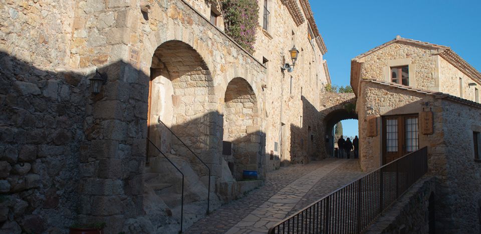 From Barcelona: Girona & Costa Brava Game of Thrones Tour - Additional Information