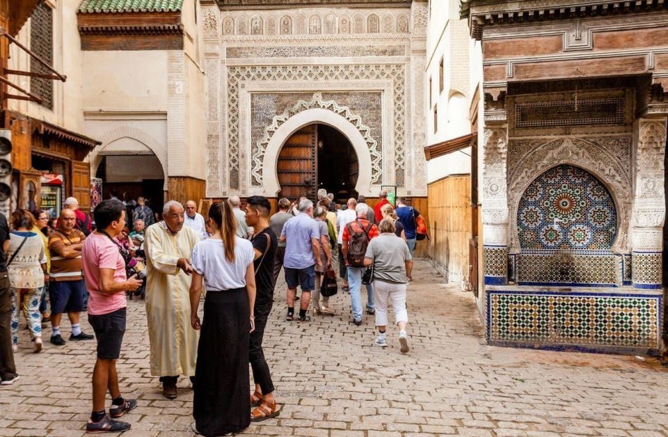 From Casablanca: Private Transfer to Fes With Fes City Tour - Private Group Experience