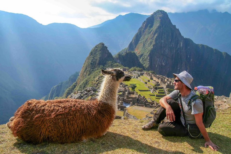 From Cusco: 1-day Machu Picchu by Train - Free Time Exploration