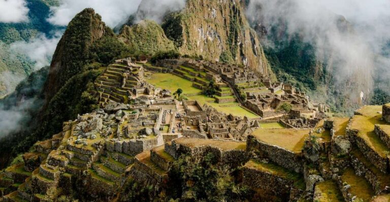 From Cusco: Luxury Machu Picchu Train Tour