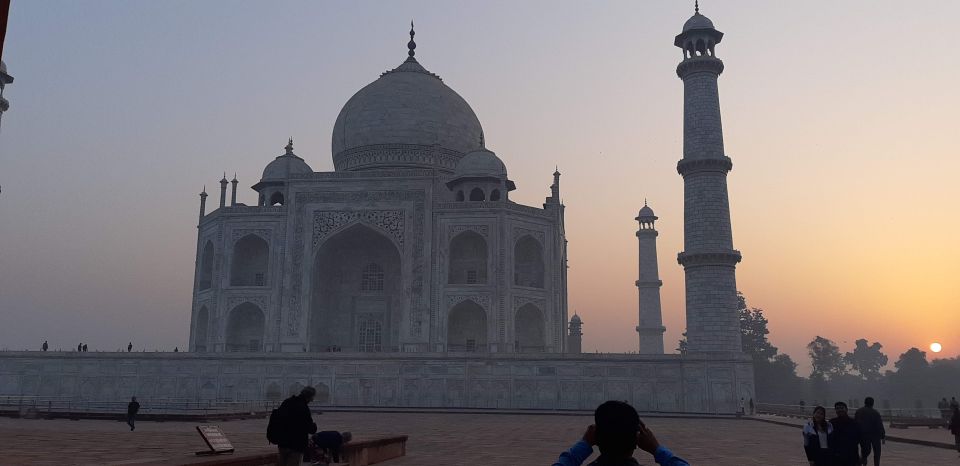 From Delhi :- Taj Mahal Tour With Private Guide By Car - Tour Location and Accessibility