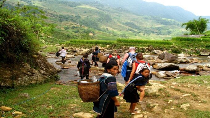 From Hanoi: 2-Day Overnight Sapa Tour by Luxury Transfer - Trekking to Ethnic Minority Villages