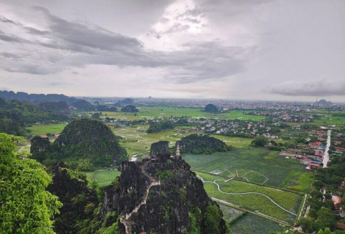 From Hanoi: Hoa Lu – Tam Coc or Trang An – Mua Cave - Complete Tour Package Description