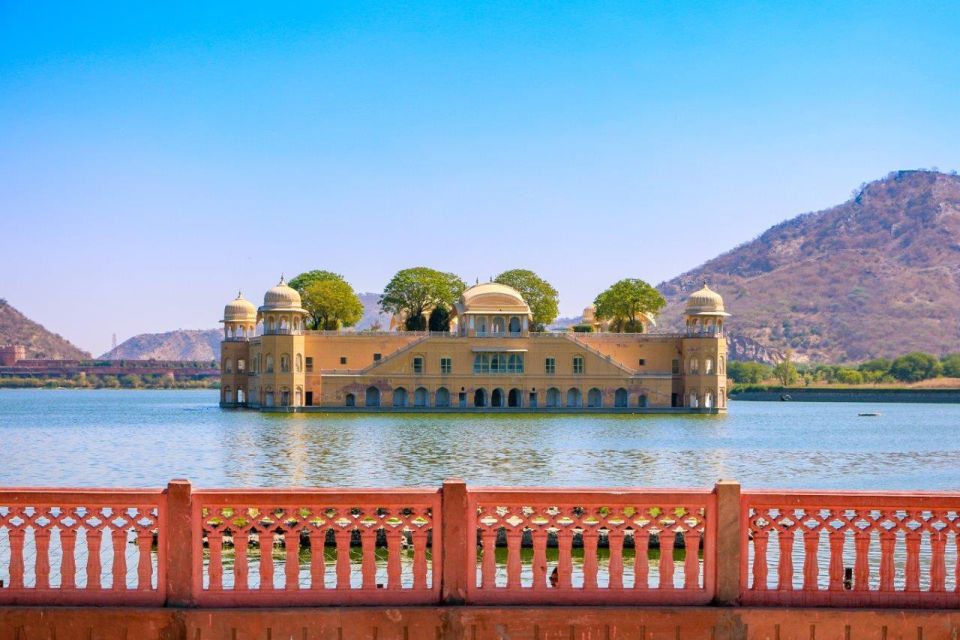 From Jaipur : Private Full-Day City Guided Tour of Jaipur - Hotel Pickup and Drop-off Service