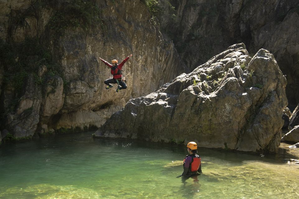 From Monterrey: Matacanes Canyon Canyoneering Tour & Lunch - Common questions