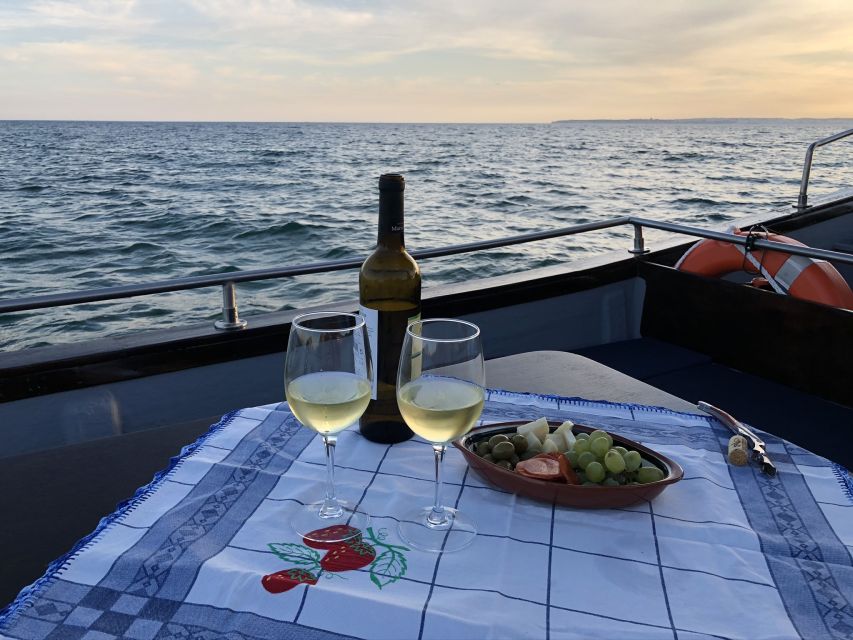 From Portimão: Sunset Boat Trip With Wine - Customer Reviews
