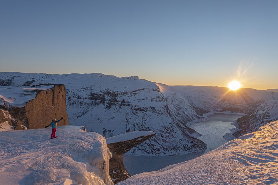 From Skjeggedal: Guided Winter Hike to Trolltunga - Meeting Point