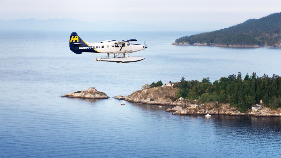 From Vancouver: Victoria Tour by Helicopter and Seaplane - Helicopter Flight Experience