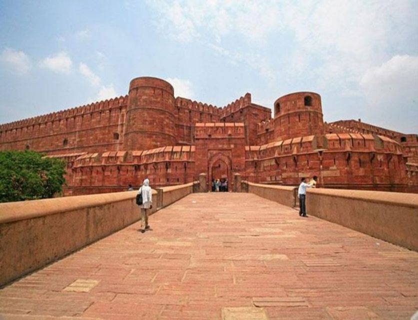 Full Day Agra Tour With Tour Guide - Itinerary