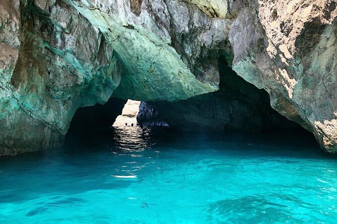 Full Day on a Private Boat to Discover Capri - Detailed Booking Information