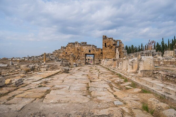 Full-Day Pamukkale and Hierapolis Tour From Selcuk or Kusadasi - Pickup Options