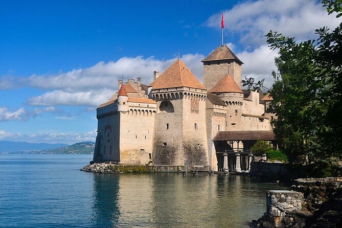 Full Day Private Tour to Geneva - Montreux and Chillon Castle - Last Words