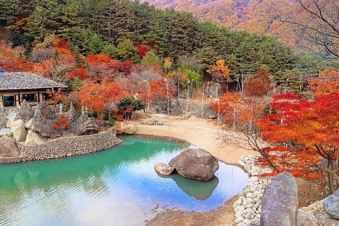 Full-Day Suncheon Bay Garden and Samseonggung Palace With Lunch - Group Size Consideration