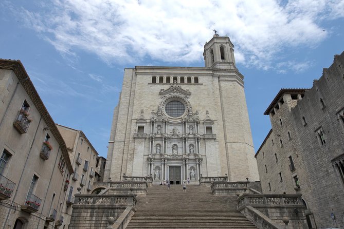 Girona and Montserrat Guided Day Tour From Barcelona - Expectations and Preparation Tips