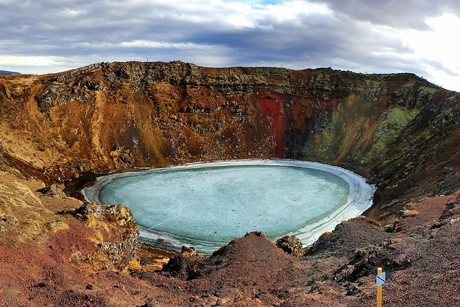 Golden Circle and Kerid Volcanic Crater Small-Group Day Tour - Common questions