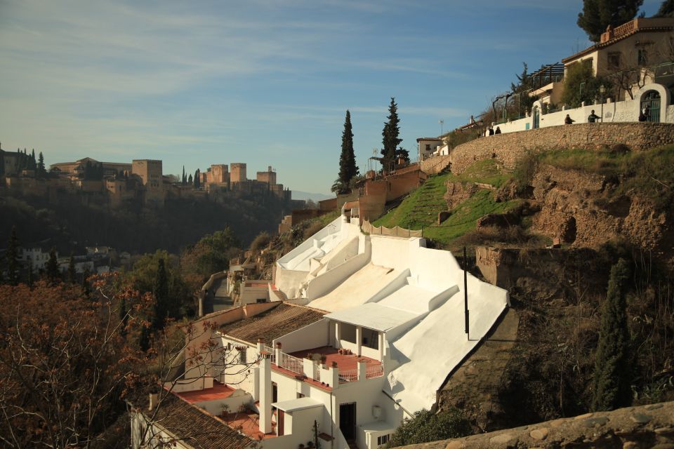 Granada: Albaicin and Sacromonte Electric Bike Tour - Customer Reviews