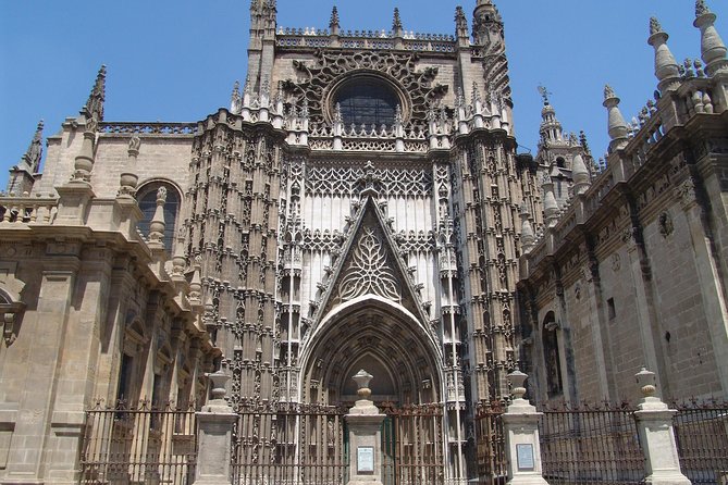 Group Seville Jewish Quarter and Cathedral - Directions