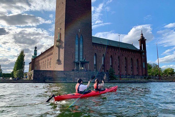 Guided Kayak Tour in Central Stockholm - Common questions
