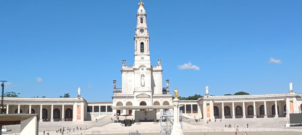 Half Day Fátima Santuary (Optional Mass) Private Tour 5h - Common questions