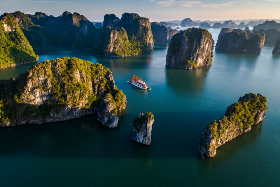 Halong Bay: 3D2N Explorer With Emperor Cruise Legacy Halong - Itinerary - Day 2