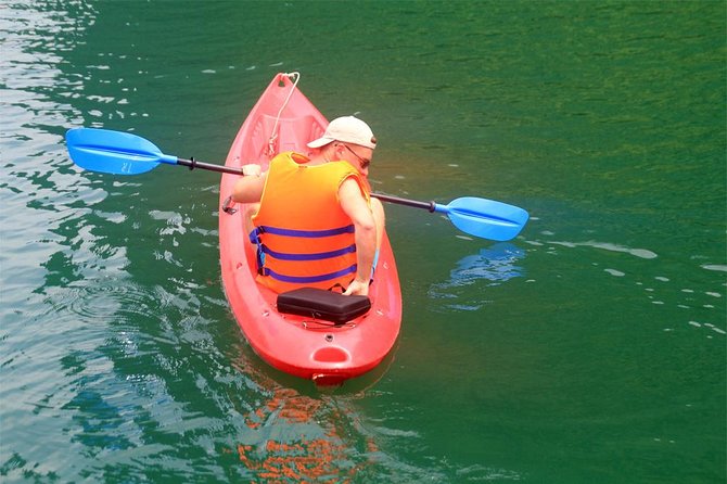 Halong Bay Deluxe Cruise 2d/1n: Kayaking, Swimming, Titop Island & Surprise Cave - Cancellation Policy and Reviews