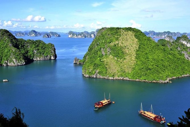 Halong Bay Full Day With Kayaking, Hiking Viewpoint, Cave - Deluxe to Luxury - Deluxe Cruise Experience