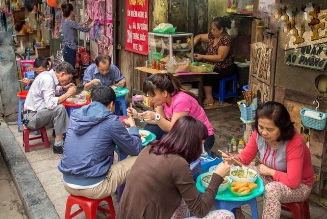 Hanoi Walking STREET FOOD Tours & EGG COFFEE Class - Unique Experience