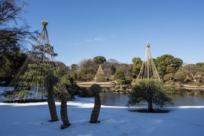 HEN AI TOKYO Rikugien Gardens Tour With Garden Expert - Garden Exploration