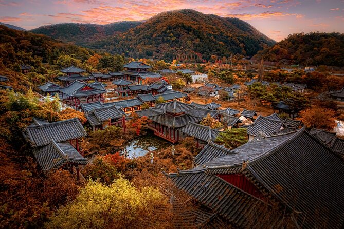 Historic and Natural Beauty- Gyeongju Autumn Foliage Day Tour - Dining Experience