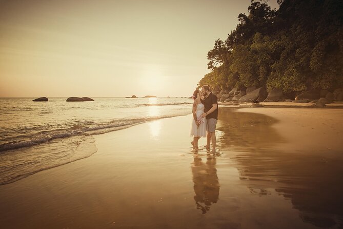 Holiday Photoshoot in Khao Lak - Sharing and Printing Options