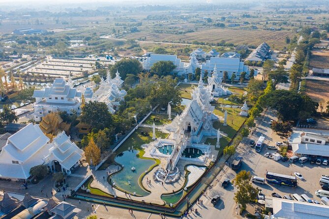 Hot Spring, White Temple, Blue Temple & Black Museum W/ Lunch - Lunch Inclusion