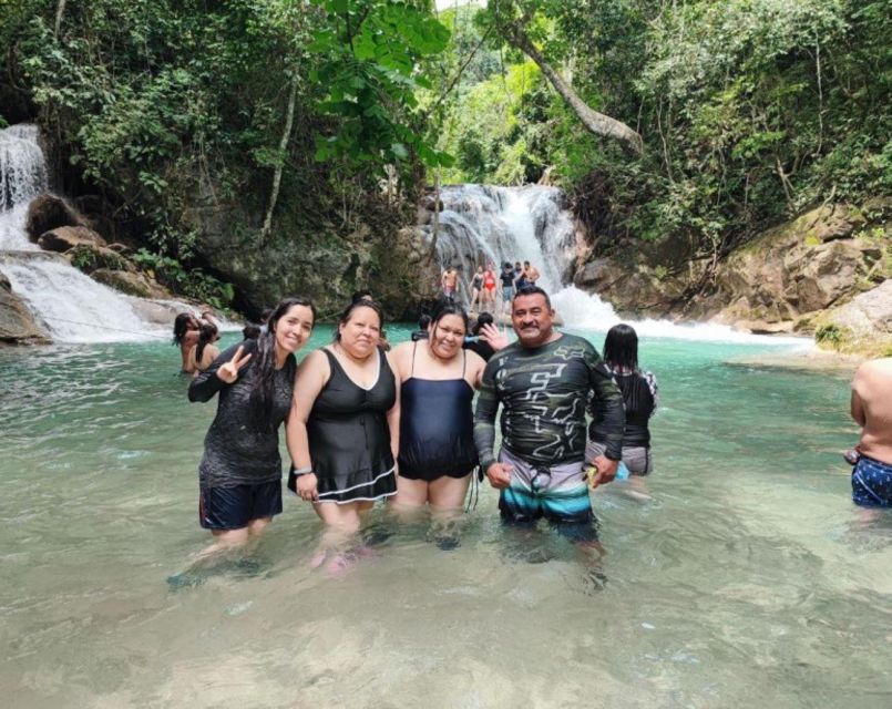 Huatulco: Private Tour of Magical Waterfalls of Copalitilla - Location Near Bahias De Huatulco