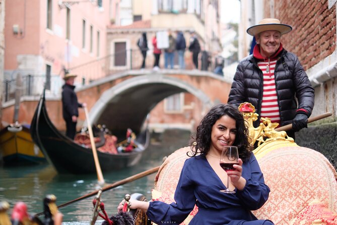 Iconic Photos While Exploring Venice - Sunset Views From Rialto Bridge