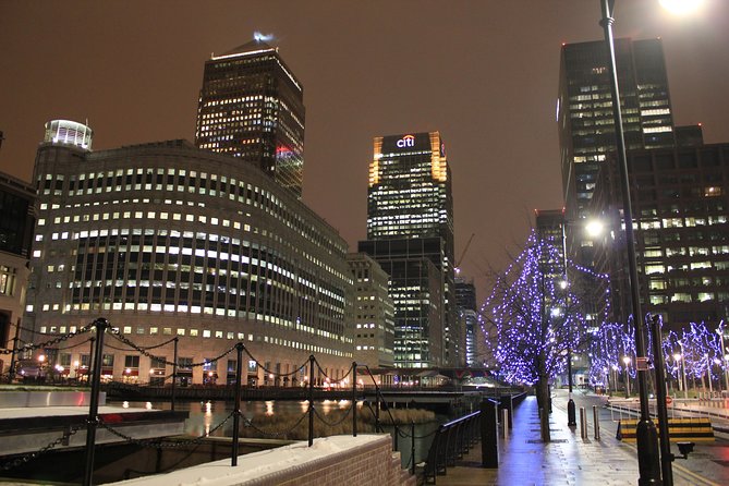 Illuminations of London on Christmas Eve - Tour Ending Details