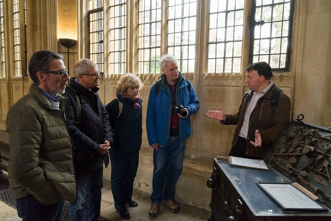 Inspector Morse Oxford Small Group Public Tour at 12.00 - Filming Locations Overview