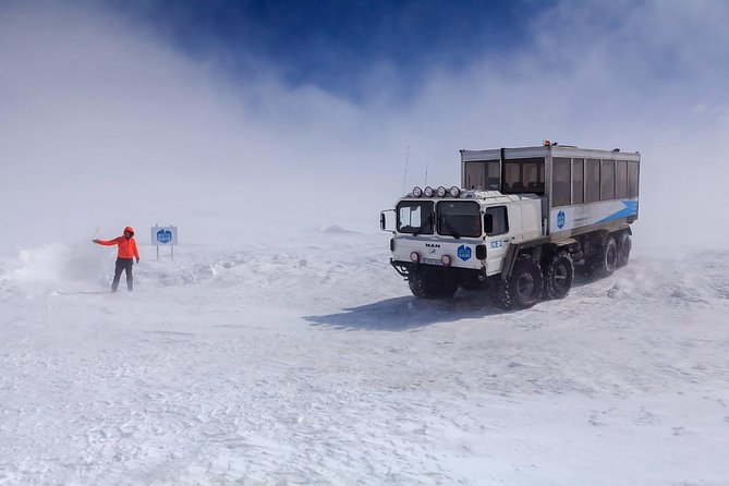 Into the Glacier, Hraunfossar & Barnafoss Waterfalls in a New Mercedes V-Class - Common questions