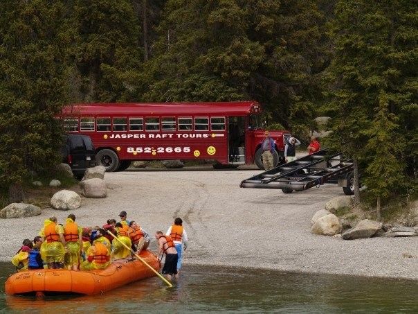 Jasper: Jasper National Park Easy 2-Hour Rafting Trip - What to Bring