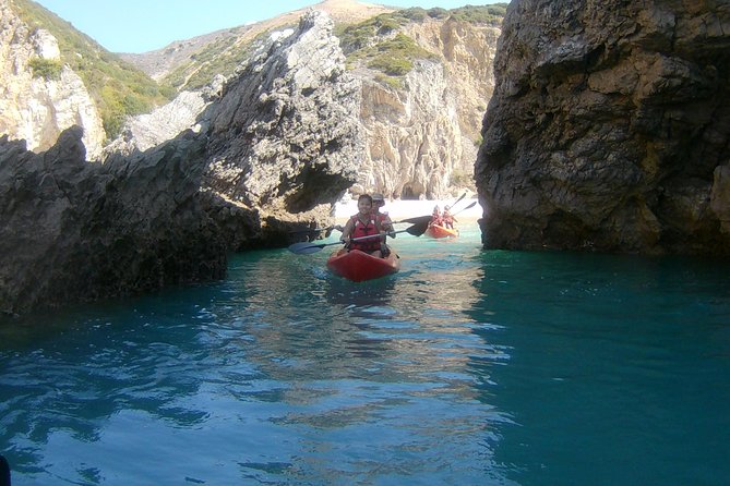 Kayak Tour From Sesimbra to Ribeira Do Cavalo Beach, Passing Through the Caves - Customer Reviews