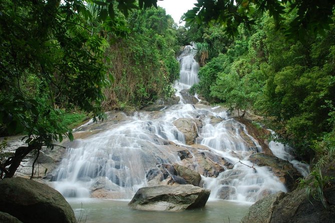 Ko Samui City Tour Including Wat Phra Yai, Lat Ko Viewpoint, Hin Ta Hin Yai Rock - Key Points