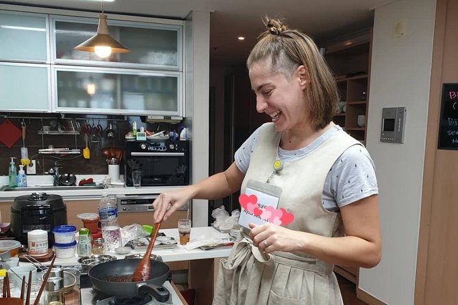 Korean Cooking Class in Haeundae, Busan - Instructor Information