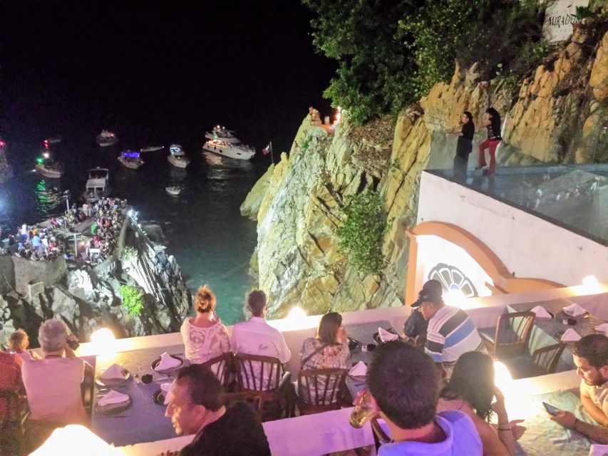 La Quebrada: Two Drinks & High Cliff Diving Exhibition - Last Words