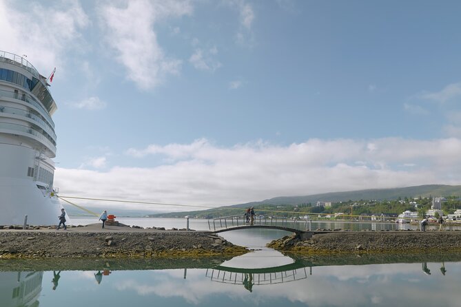 Lake Mývatn & Goðafoss Waterfall From Akureyri Port - Common questions