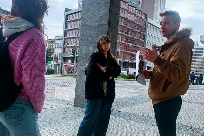 LGBTour Porto: Walk Through Porto, Discover the LGBTQIA History - Inclusions and Exclusions