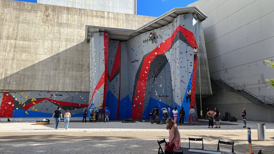 Lisbon: 25 De Abril Bridge Guided Climbing Experience - Logistics and Directions